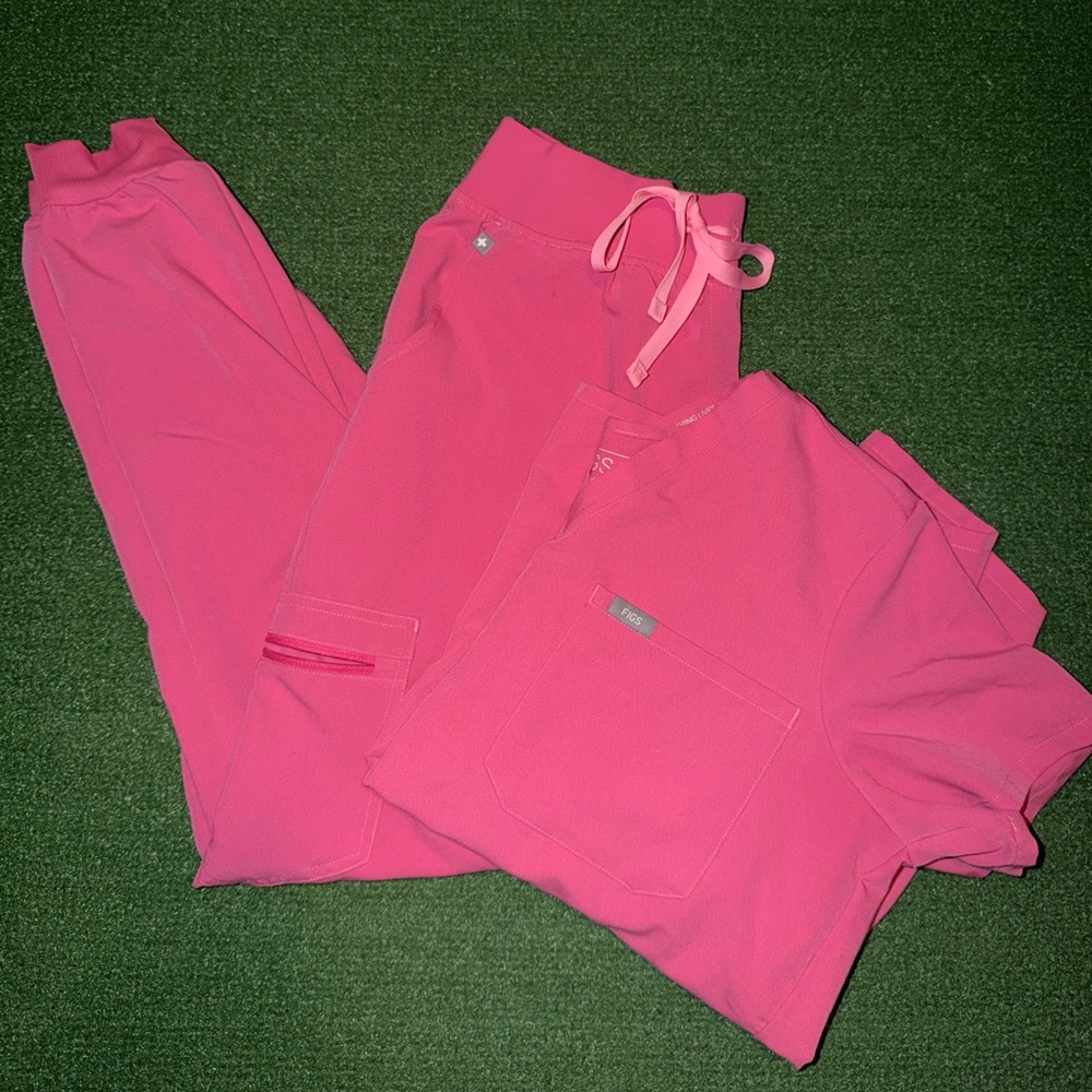 FIGS Pink Women's Scrubs - Size M